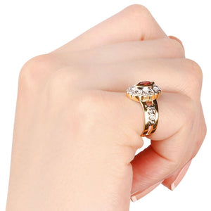 Anel em Ouro Amarelo 18k de Formatura com Rubi e Diamantes