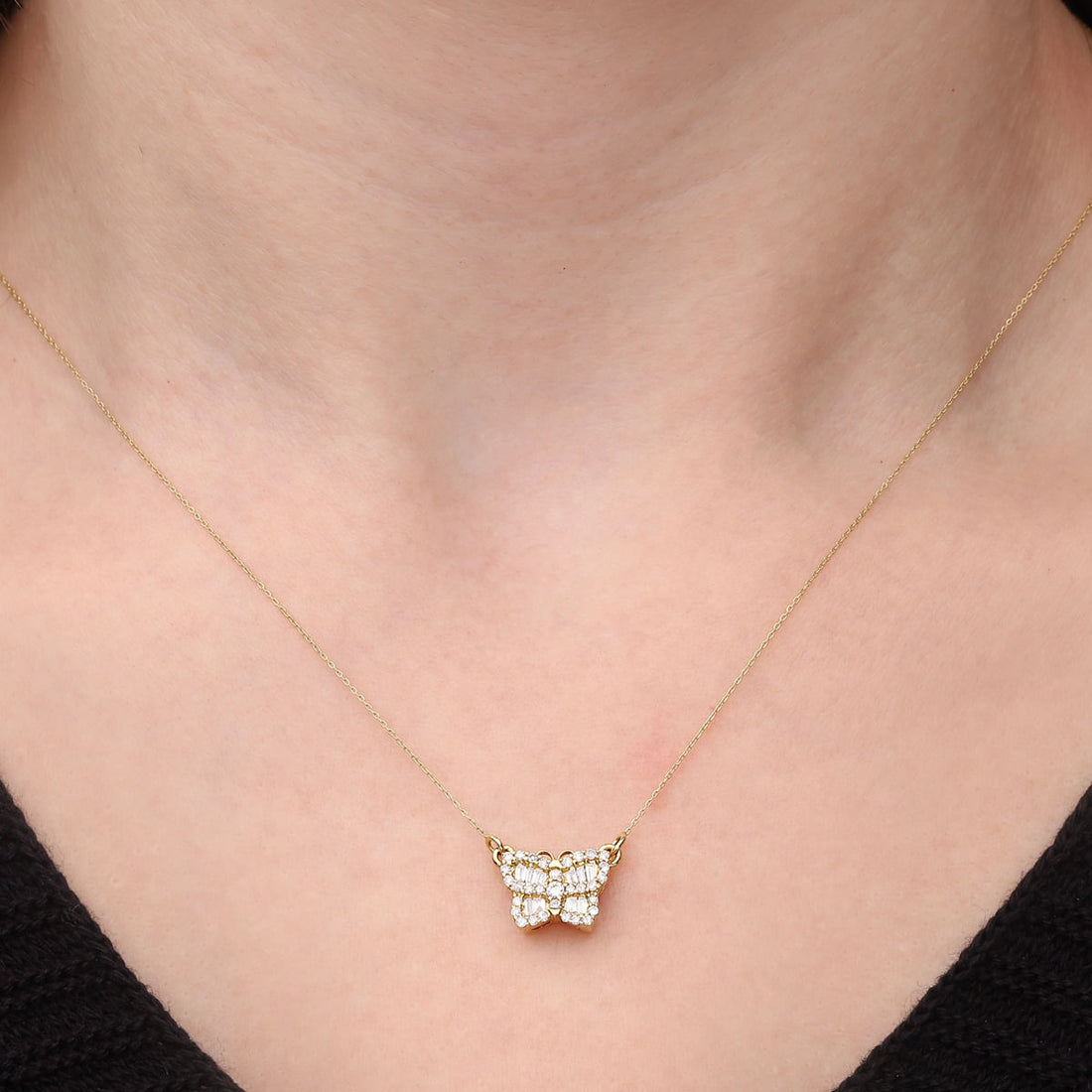 Pingente Em Ouro Amarelo Borboleta  com Diamantes