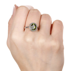Anel em Prata 925 com Peridoto e Diamantes