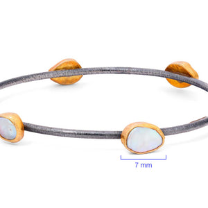 103055-Bracelete Linha Ara Collection em Prata 925 e Ouro Amarelo 23,64 com Madre Pérola