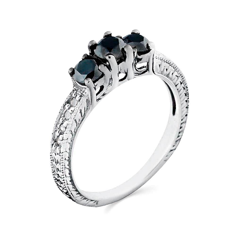 Anel em Prata 925 com Diamantes Brancos e Negros