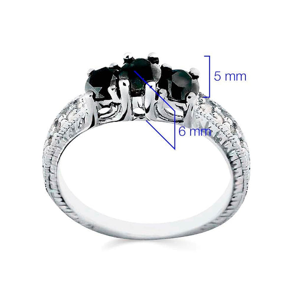 Anel em Prata 925 com Diamantes Brancos e Negros