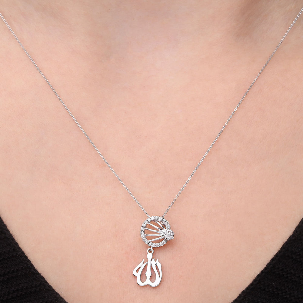105102 - Pingente em Ouro Branco 18k Fundo do Mar com Diamantes Aprox. 11 pts