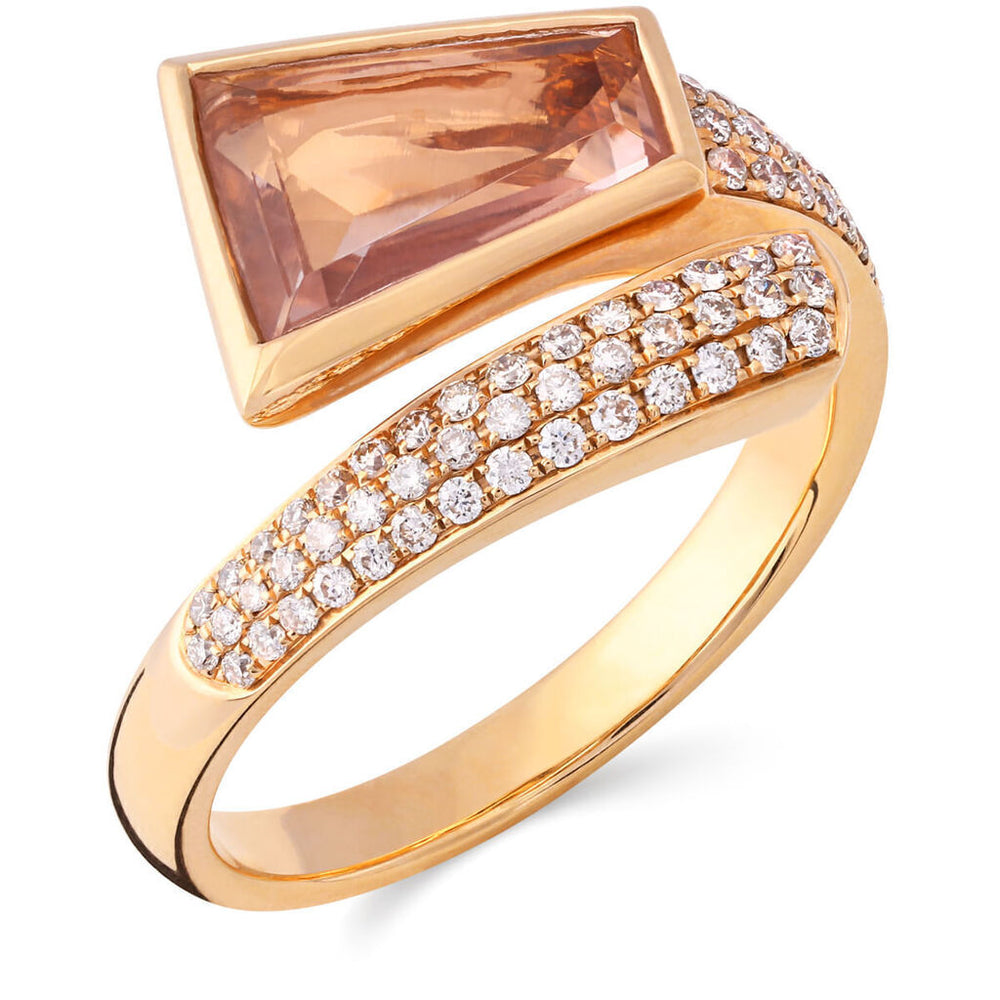 Anel em Ouro Rosé de Quartzo Rosa e Diamantes