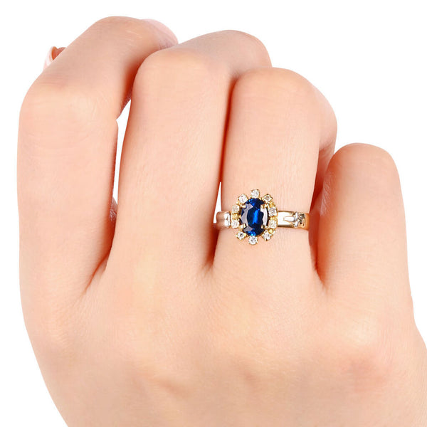 Anel em Ouro Amarelo 18k Formatura Pedras Sinteticas Azul e Brancas