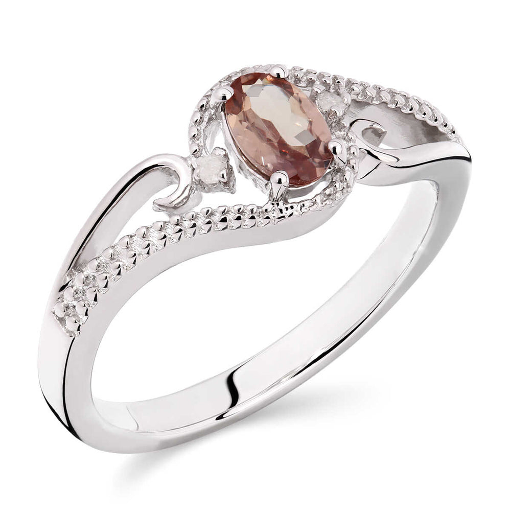 Anel em Prata 925 com Granada Change Color e Diamantes