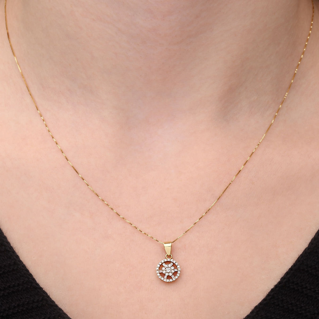 Pingente em Ouro Amarelo com Diamantes