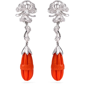 108738-Par de Brinco em Ouro Branco com Coral e Diamantes