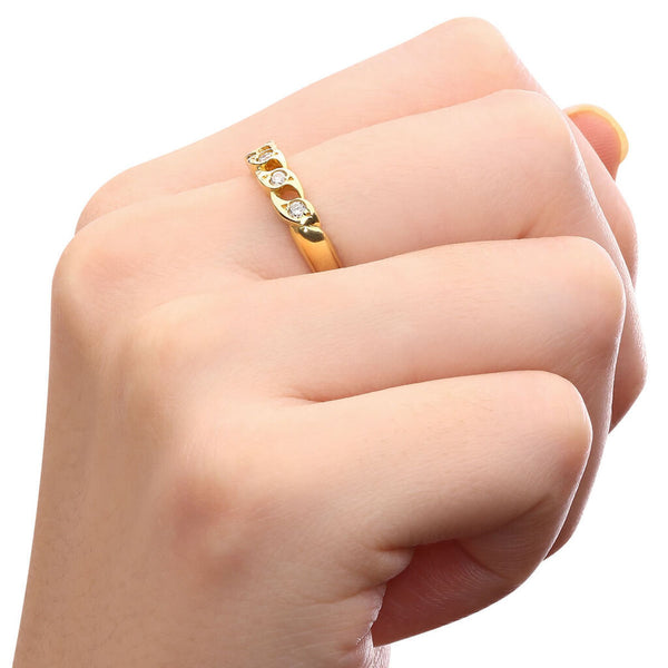 Meia Aliança de Ouro Amarelo 18k com Diamantes