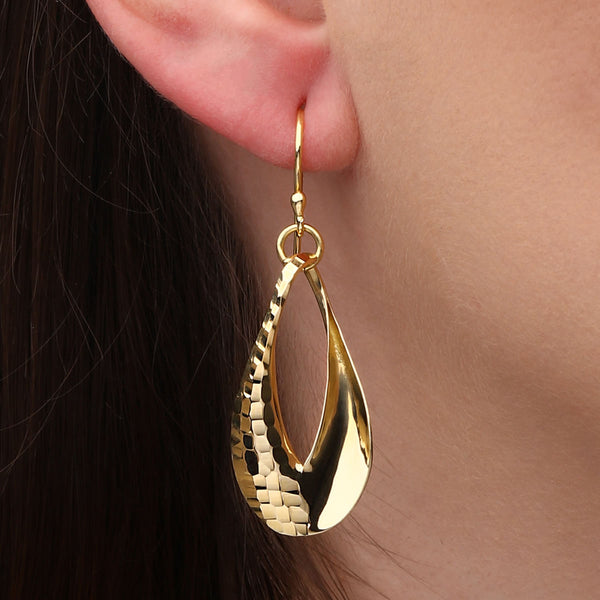 Par de Brinco em Ouro Amarelo 18k Gota Martelado