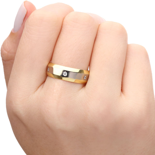111748- Aliança em Ouro Amarelo e Ouro Branco Com Diamantes