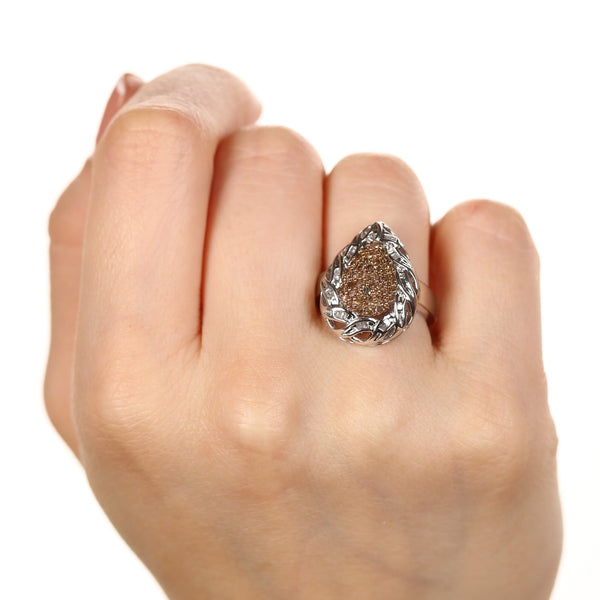 Anel em Prata 925 Gota com Diamantes Champagnes e Brancos