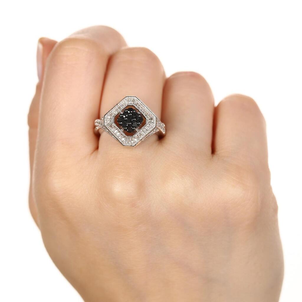 Anel em Prata 925 Losango com Diamantes Negros e Brancos