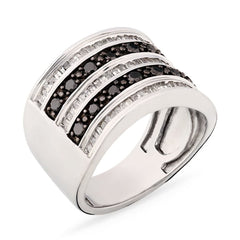 Anel em Prata 925 com Diamantes Negros e Brancos