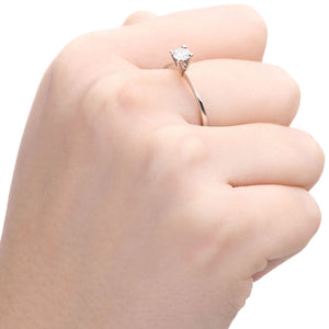 Anel em Ouro Branco 18k Solitário com Diamante