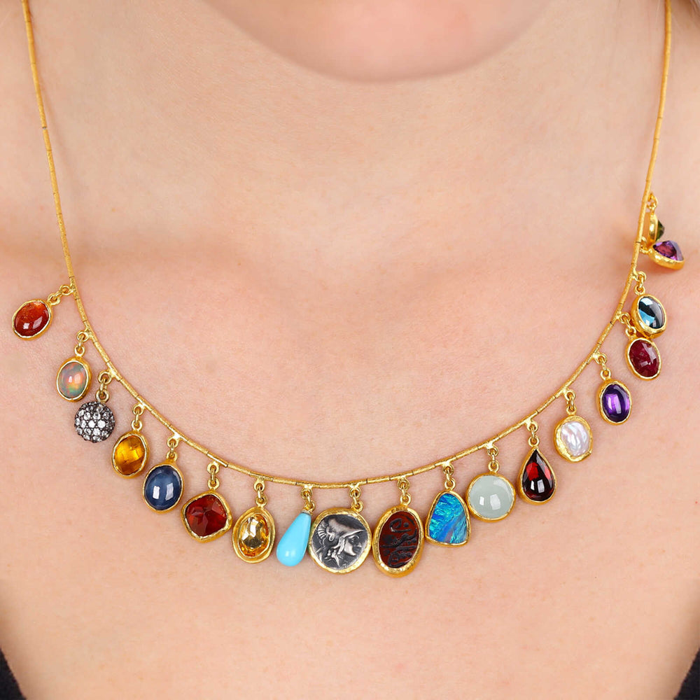 122064-Colar Em Ouro Amarelo 23,64  Ara Collection com Varias Gemas