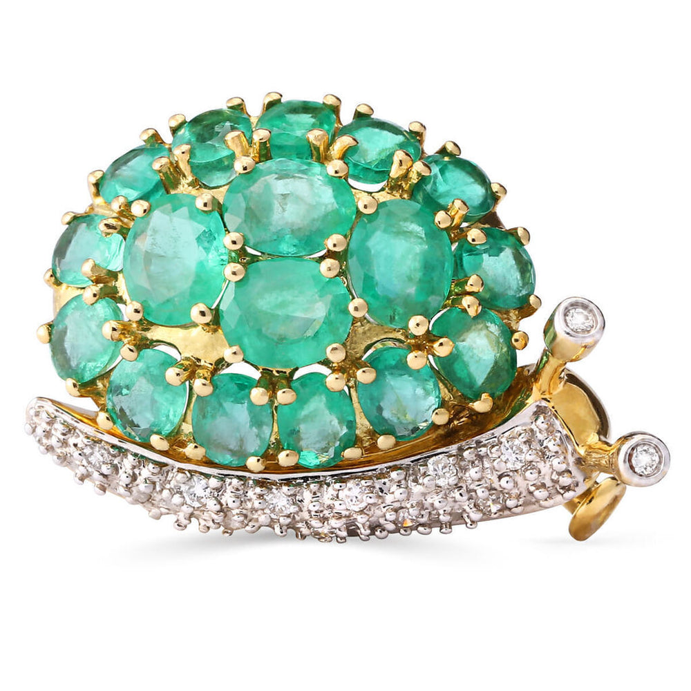Broche Caracol em Ouro Amarelo  com Esmeraldas e Diamantes