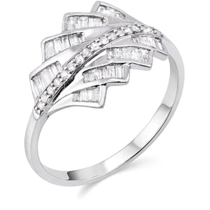 124352-Anel em Ouro Branco de Diamantes