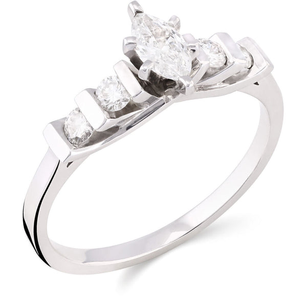 Anel em Ouro Branco de Diamante