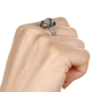 Anel em Prata 925 com Diamantes Verdes e Brancos