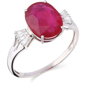 Anel em Ouro Branco 18k com Rubi e Daiamantes Aprox. 3,82 cts