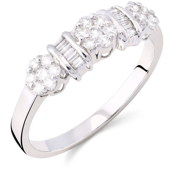 Anel em Ouro Branco com Diamantes