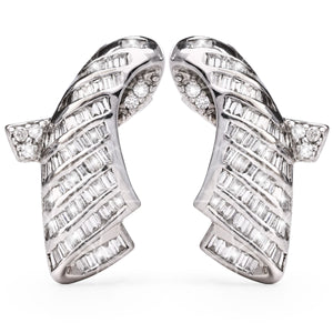 126187- Par de Brinco em Ouro Branco Com Diamantes