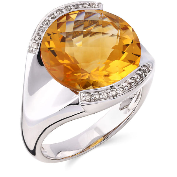 Anel em Ouro Branco 18k com Citrino e Diamantes Aprox. 8,33 cts e Diamantes Aprox. 12 pts