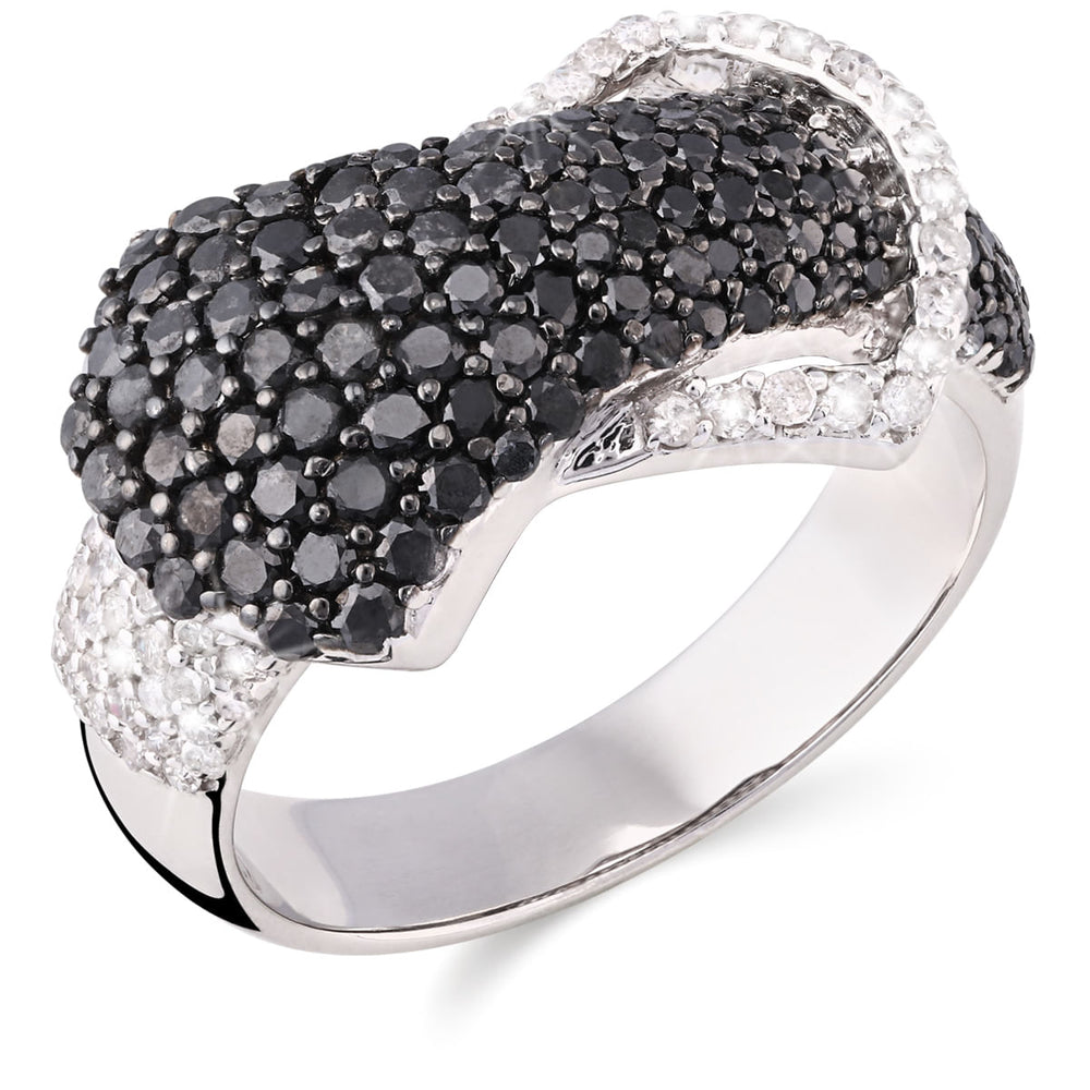 126948 - Anel em Ouro Branco 18 k  com Diamantes Negros e Brancos Aprox. 1,90 cts