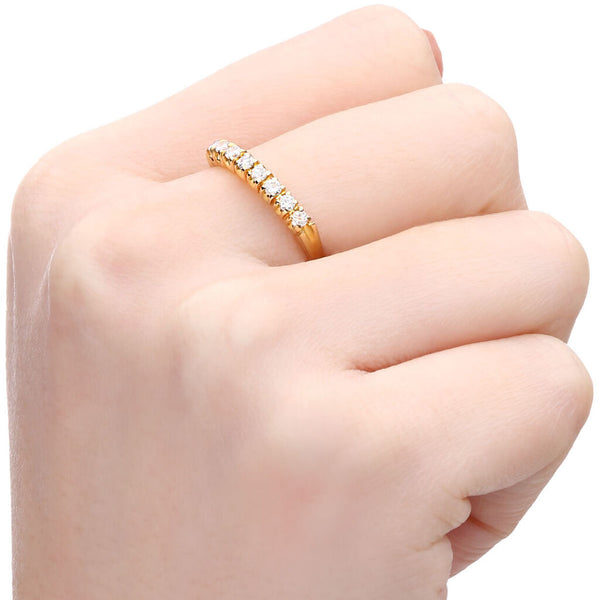 Meia Aliança em Ouro Amarelo 18 k com 8 Diamantes