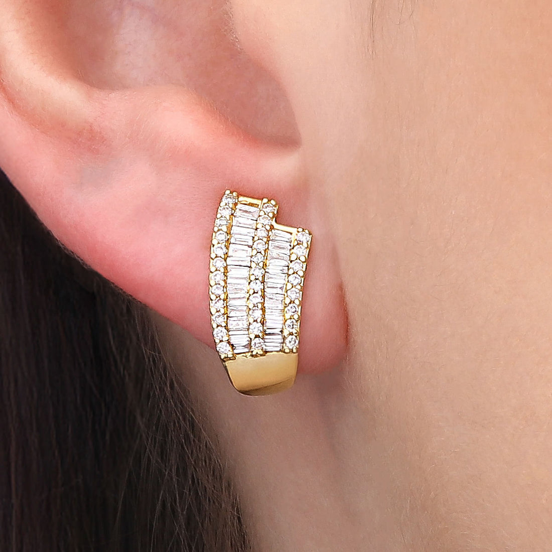 Par de Brinco em Ouro Amarelo 18 k com Diamantes