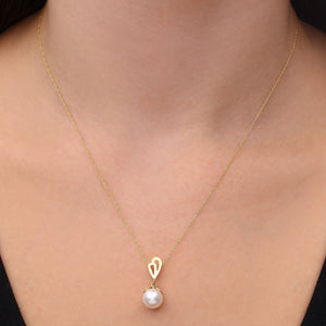 Pingente em Ouro Amarelo 18k com Perola Branca