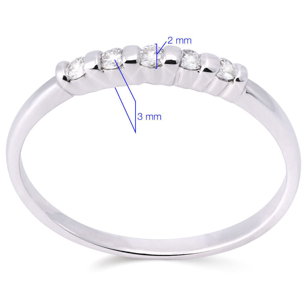 Meia Aliança  em Ouro Branco 18k com Diamantes