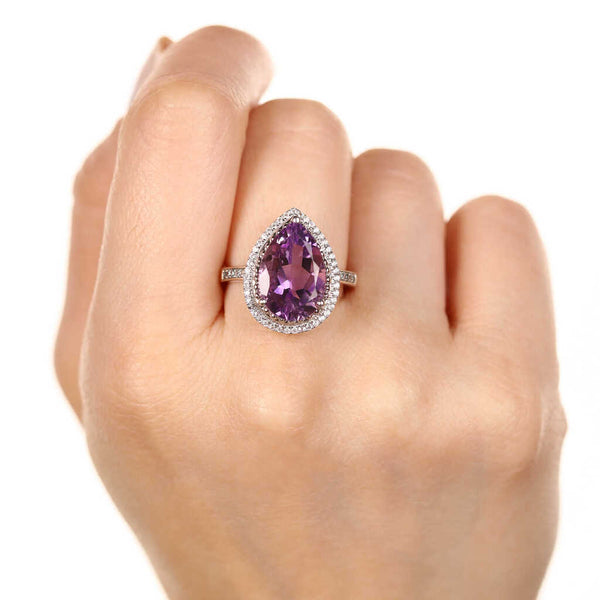 Anel em Prata Gota com Ametista Aprox. 4,50 cts