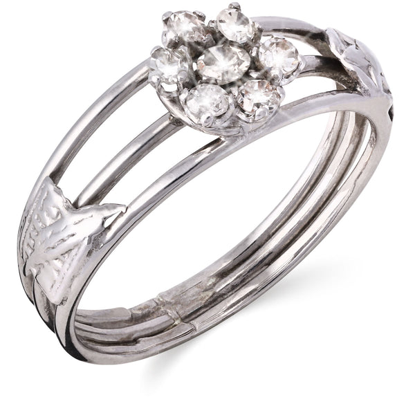 Anel em Ouro Branco com Flor de Diamantes Aros Vazados