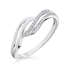 Anel em Ouro Branco 18k com Diamantes