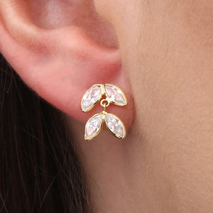 Par de Brinco Linha Ouro Amarelo com Zirconias Navetes