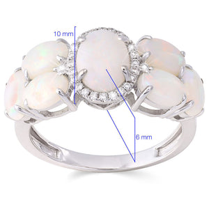 Anel em Ouro Branco 18k com Opalas e Diamantes Aprox. 2,59 cts