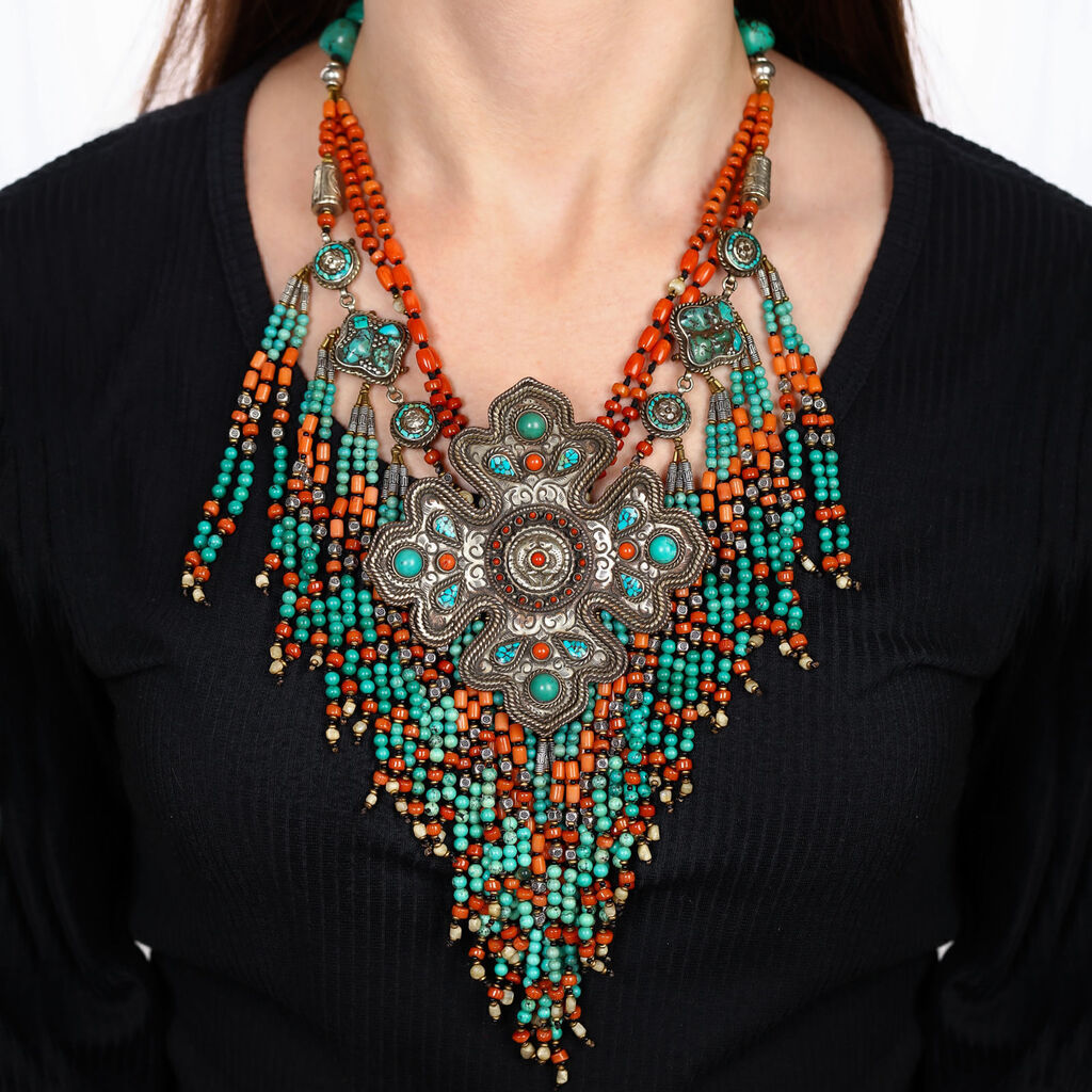 Colar Linha Nepal Com Coral E Turquesa