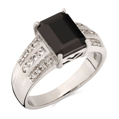 Anel em Prata 925 com Black Spinel e Topázios Brancos