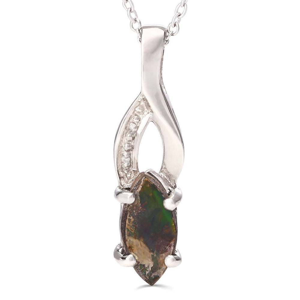 Pingente em Prata 925 com Amolite Navete e Diamantes
