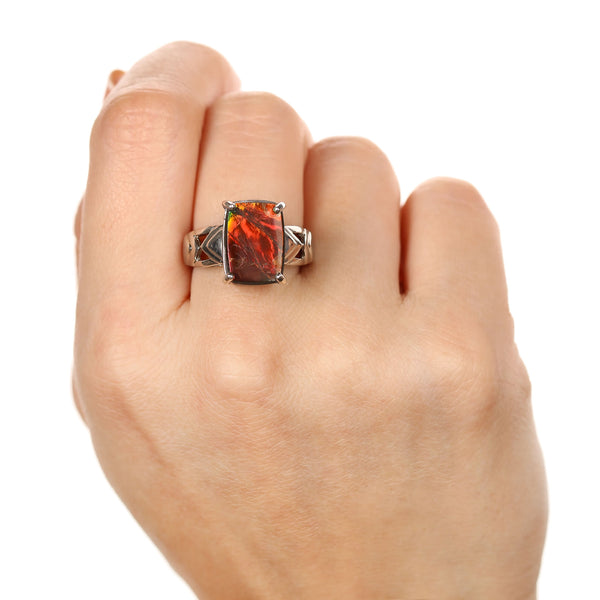 Anel em Prata 925 com Ammolite Retangular