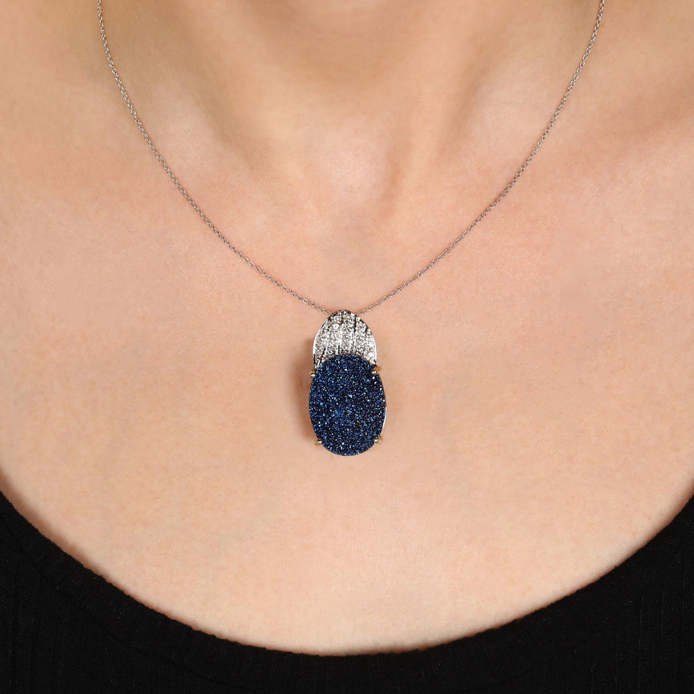 Pingente em Prata 925 com Quartzo Glitter Azul e Tópazios Brancos