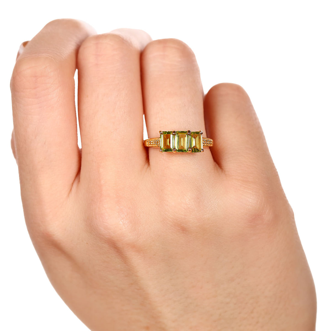 Anel em Prata 925 com Peridoto e Zircônias