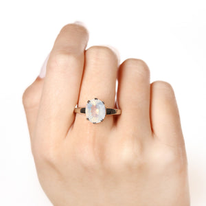 Anel em Prata 925 com Quartzo Blue Moon