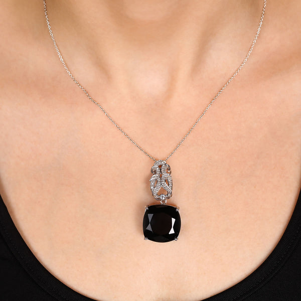 Pingente em Prata 925 com Ônix, Topazio Branco e Diamante
