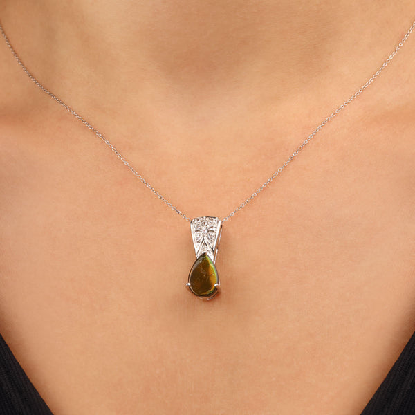 Pingente Em Prata 925 Ammolite Gota e Topázios Brancos