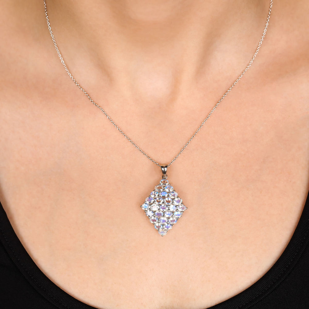 Pingente em Prata 925 com Pedra da Lua Aprox. 3,47 cts