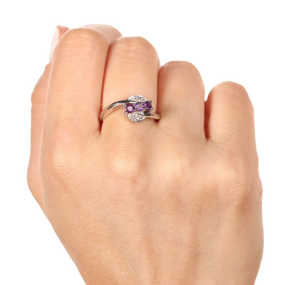 Anel em Prata 925 com Ametistas e Diamantes