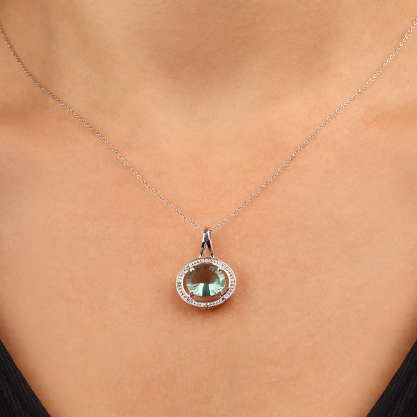 Pingente em Prata 925 Com Fluorite Verde e Topázios Brancos